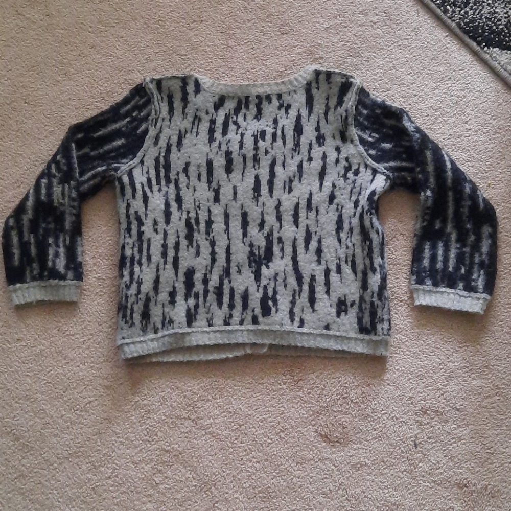 Cardigan‎ - Picture 7 of 7